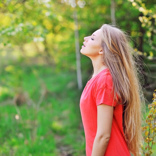 5 Breathing Exercises to Relax in 10 Minutes or Less