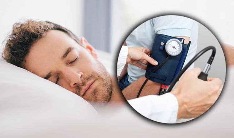 How to sleep: The best way to prevent high blood pressure symptoms ...
